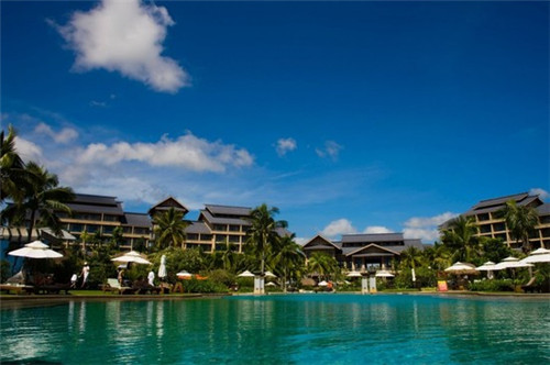 石代鲜疯石锅饭