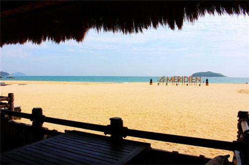 《烧烤店创业热潮在社交媒体上如何抓住商机？》