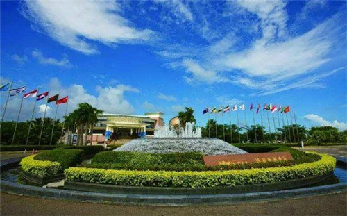 牛仔外套加盟投资创业哪些项目风险低