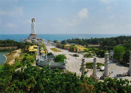 沿海渔村哪里好玩（沿海渔村房价）