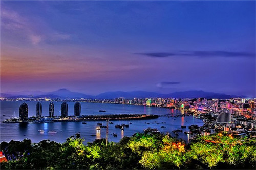 青海有木栈道的景区吗（青海湖木屋营地）